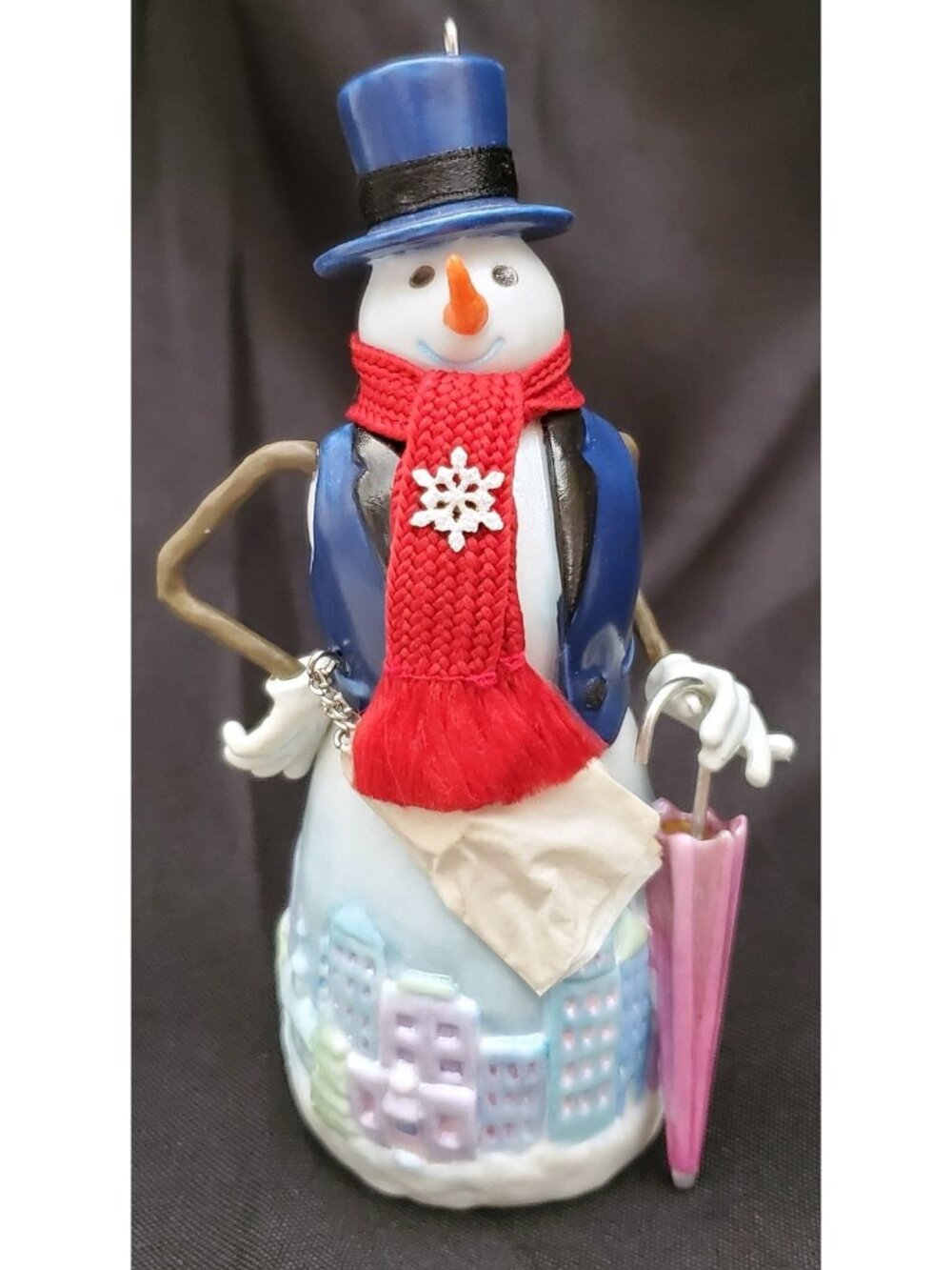 Hallmark Snowtop Lodge SKYLAR A WOOLSCARF Christmas Ornament 1st in series 2005